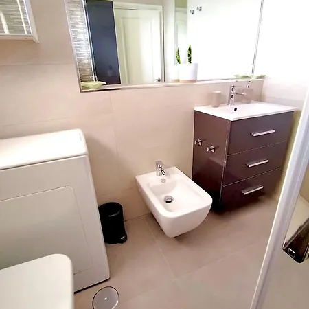 Sunset Ocean 아파트