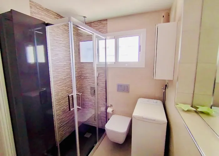 Sunset Ocean Apartment *